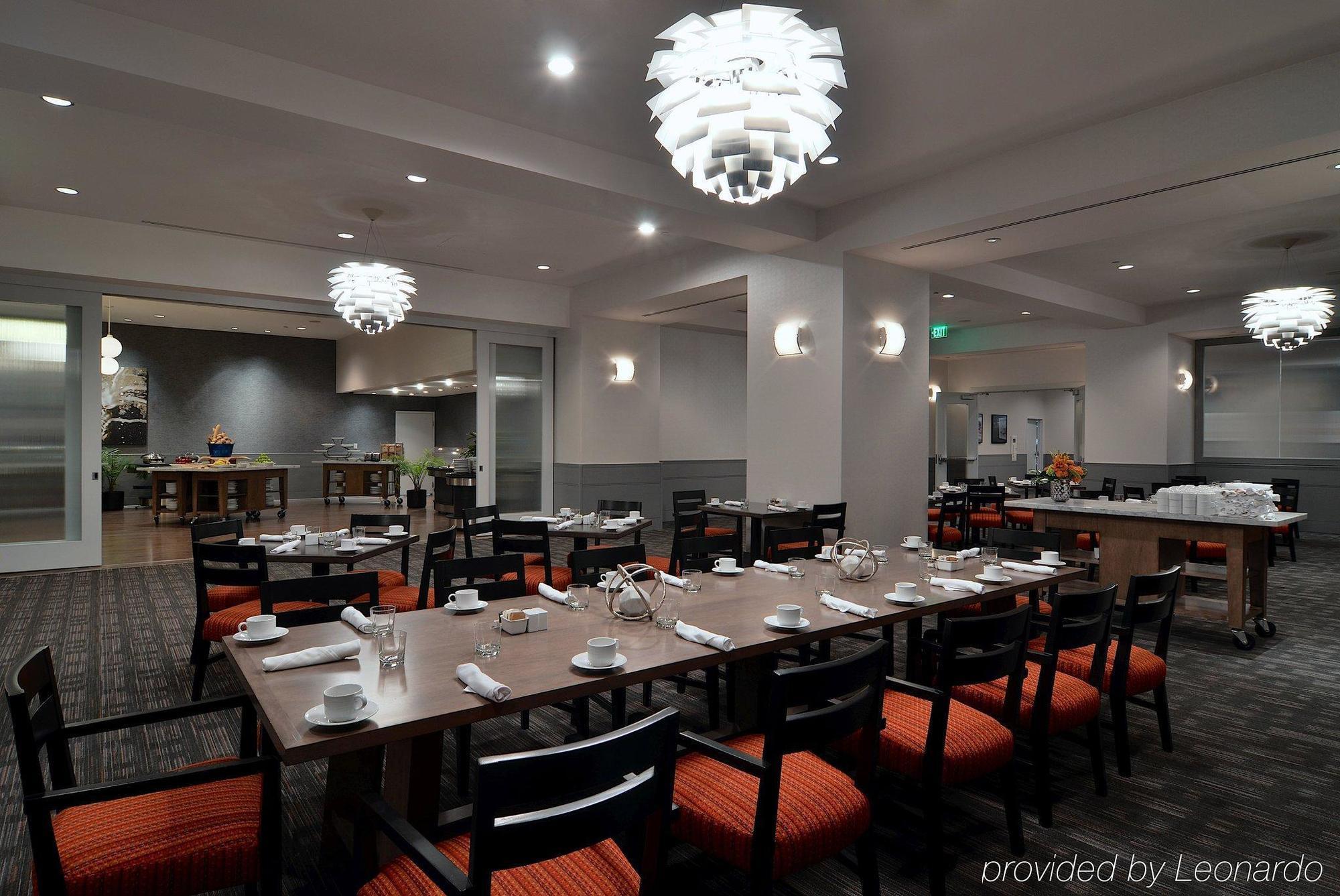 Hotel Loews Hollywood 4*